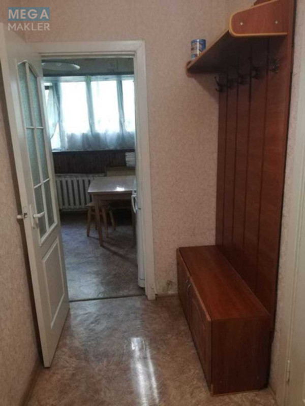 Продаж 1 кімнатної квартири (26,3/15,3/5,2), 1 пов. 9 пов. будинку, <a class="location-link" href="/kiev/" title="Недвижимость Київ">Київ</a>, <a class="location-link" href="/kiev/shevchenkovskij/" title="Недвижимость Шевченківський район">Шевченківський р-н</a>, Лукянівська вул., 7 (изображение 9)