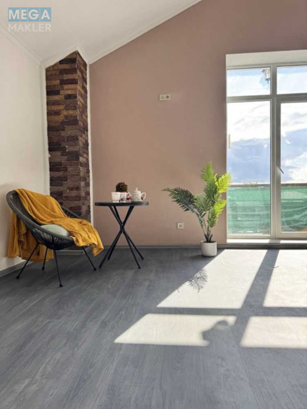 Продаж 2 кімнатної квартири (71/?/23), 4 пов. 4 пов. будинку, <a class="location-link" href="/petropavlovskaya-borshagovka/" title="Недвижимость Петропавлівська Борщагівка">Петропавлівська Борщагівка</a>, Бульвар Дружби, 2 (изображение 5)