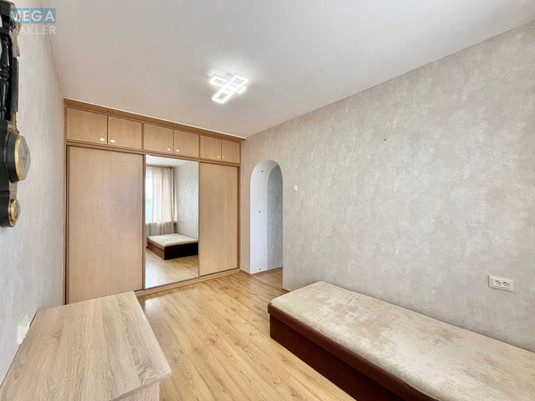 Оренда 2 кімнатної квартири, <a class="location-link" href="/kiev/" title="Недвижимость Київ">Київ</a>, <a class="location-link" href="/kiev/pecherskij/" title="Недвижимость Печерський район">Печерський р-н</a>, Виноградний пров., 1/11 (изображение 9)