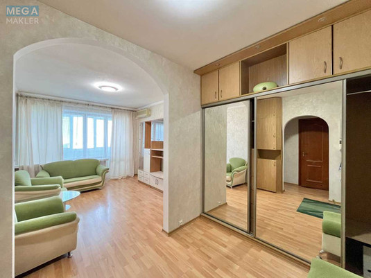 Оренда 2 кімнатної квартири, <a class="location-link" href="/kiev/" title="Недвижимость Київ">Київ</a>, <a class="location-link" href="/kiev/pecherskij/" title="Недвижимость Печерський район">Печерський р-н</a>, Виноградний пров., 1/11 (изображение 10)
