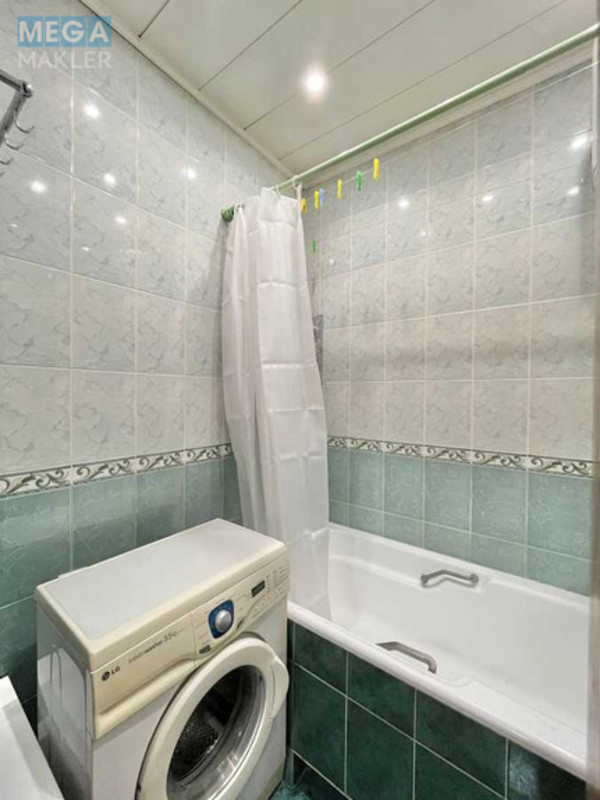 Оренда 2 кімнатної квартири, <a class="location-link" href="/kiev/" title="Недвижимость Київ">Київ</a>, <a class="location-link" href="/kiev/pecherskij/" title="Недвижимость Печерський район">Печерський р-н</a>, Виноградний пров., 1/11 (изображение 11)