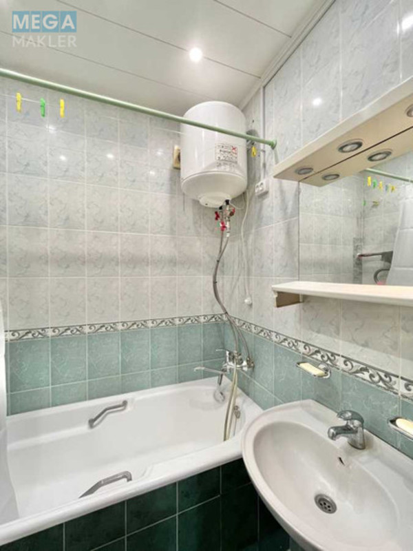 Оренда 2 кімнатної квартири, <a class="location-link" href="/kiev/" title="Недвижимость Київ">Київ</a>, <a class="location-link" href="/kiev/pecherskij/" title="Недвижимость Печерський район">Печерський р-н</a>, Виноградний пров., 1/11 (изображение 12)