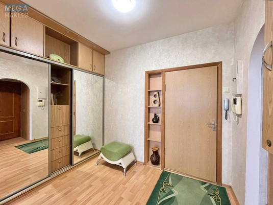 Оренда 2 кімнатної квартири, <a class="location-link" href="/kiev/" title="Недвижимость Київ">Київ</a>, <a class="location-link" href="/kiev/pecherskij/" title="Недвижимость Печерський район">Печерський р-н</a>, Виноградний пров., 1/11 (изображение 19)