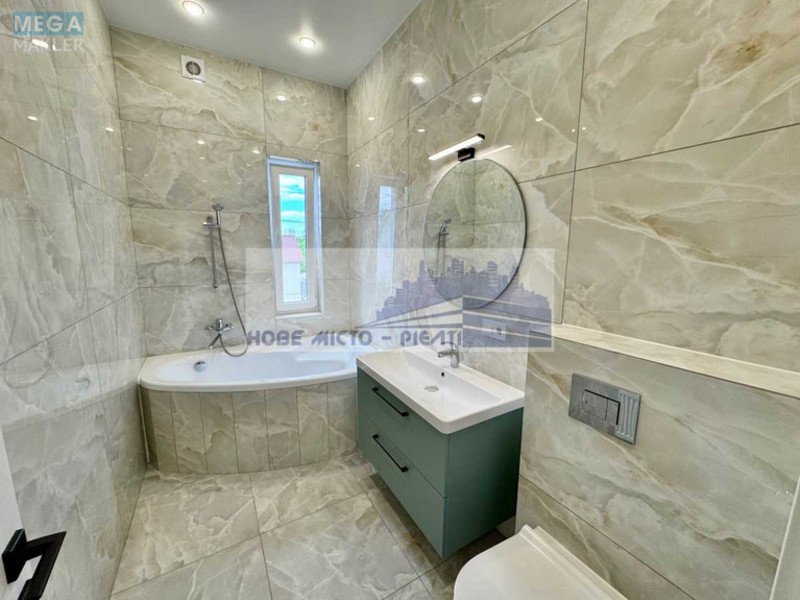 Продаж дома, 2&nbsp;поверху, 165&nbsp;кв.м, 5&nbsp;кімнат, ділянка 6&nbsp;соток, <a class="location-link" href="/kiev/" title="Недвижимость Київ">Київ</a>, <a class="location-link" href="/kiev/darnickij/" title="Недвижимость Дарницький район">Дарницький р-н</a>, 56-я Садовая ул. (изображение 11)