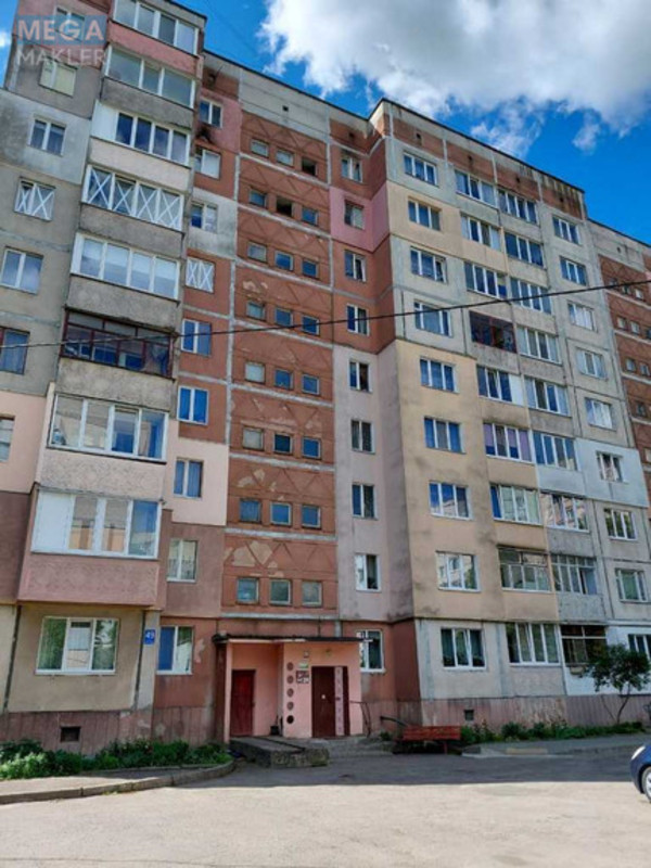 Продаж 3 кімнатної квартири (67/40/9), 3 пов. 9 пов. будинку, <a class="location-link" href="/lutsk/" title="Недвижимость Луцьк">Луцьк</a>, Відродження, 49 (изображение 2)