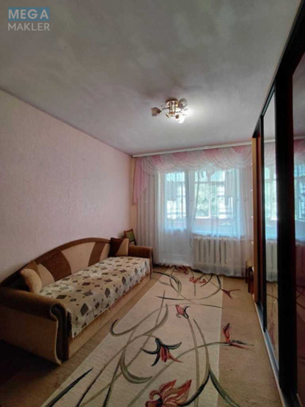 Продаж 3 кімнатної квартири (67/40/9), 3 пов. 9 пов. будинку, <a class="location-link" href="/lutsk/" title="Недвижимость Луцьк">Луцьк</a>, Відродження, 49 (изображение 3)