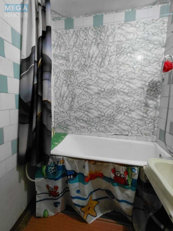 Продаж 3 кімнатної квартири (67/40/9), 3 пов. 9 пов. будинку, <a class="location-link" href="/lutsk/" title="Недвижимость Луцьк">Луцьк</a>, Відродження, 49 (изображение 9)
