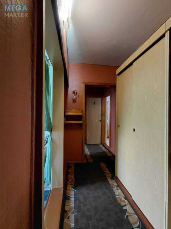 Продаж 3 кімнатної квартири (67/40/9), 3 пов. 9 пов. будинку, <a class="location-link" href="/lutsk/" title="Недвижимость Луцьк">Луцьк</a>, Відродження, 49 (изображение 17)