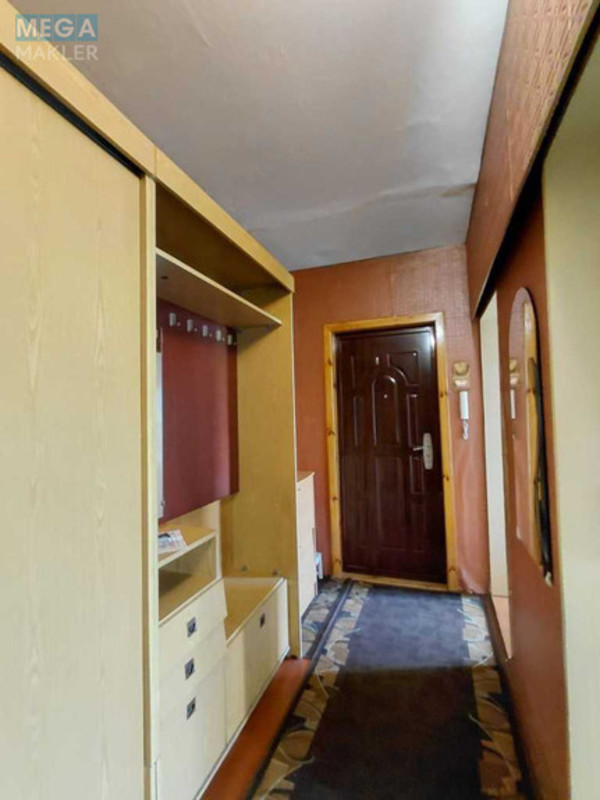 Продаж 3 кімнатної квартири (67/40/9), 3 пов. 9 пов. будинку, <a class="location-link" href="/lutsk/" title="Недвижимость Луцьк">Луцьк</a>, Відродження, 49 (изображение 18)