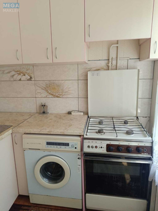 Оренда 1 кімнатної квартири, <a class="location-link" href="/kiev/" title="Недвижимость Київ">Київ</a>, <a class="location-link" href="/kiev/svyatoshinskij/" title="Недвижимость Святошинський район">Святошинський р-н</a>, Кольцова бульв. (изображение 7)