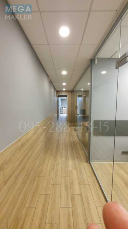 Продаж комерційної нерухомості, 317&nbsp;кв.м, под офис, <a class="location-link" href="/kiev/" title="Недвижимость Київ">Київ</a>, <a class="location-link" href="/kiev/pecherskij/" title="Недвижимость Печерський район">Печерський р-н</a>, Лесі Українки бульв., 10а (изображение 6)