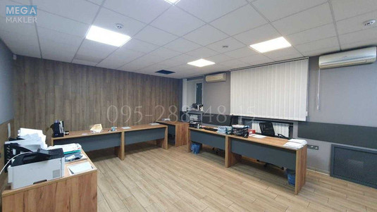 Продаж комерційної нерухомості, 317&nbsp;кв.м, под офис, <a class="location-link" href="/kiev/" title="Недвижимость Київ">Київ</a>, <a class="location-link" href="/kiev/pecherskij/" title="Недвижимость Печерський район">Печерський р-н</a>, Лесі Українки бульв., 10а (изображение 14)
