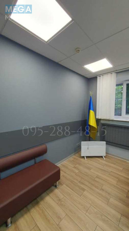 Продаж комерційної нерухомості, 317&nbsp;кв.м, под офис, <a class="location-link" href="/kiev/" title="Недвижимость Київ">Київ</a>, <a class="location-link" href="/kiev/pecherskij/" title="Недвижимость Печерський район">Печерський р-н</a>, Лесі Українки бульв., 10а (изображение 15)