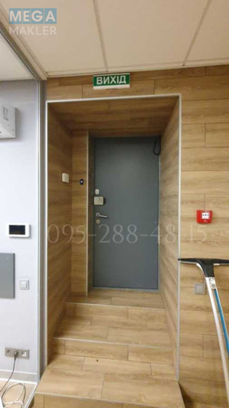 Продаж комерційної нерухомості, 317&nbsp;кв.м, под офис, <a class="location-link" href="/kiev/" title="Недвижимость Київ">Київ</a>, <a class="location-link" href="/kiev/pecherskij/" title="Недвижимость Печерський район">Печерський р-н</a>, Лесі Українки бульв., 10а (изображение 22)
