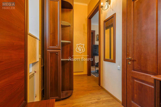 Продаж 3 кімнатної квартири (64/42/7), 3 пов. 4 пов. будинку, <a class="location-link" href="/kiev/" title="Недвижимость Київ">Київ</a>, <a class="location-link" href="/kiev/podolskij/" title="Недвижимость Подільський район">Подільський р-н</a>, Набережно-Хрещатицька вул., 7 (изображение 18)
