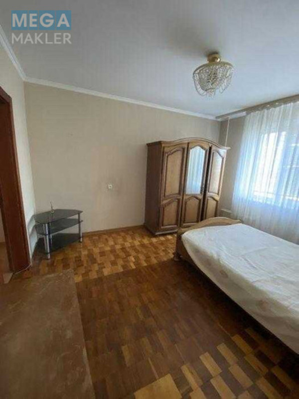Продаж 3 кімнатної квартири (71/?/8,3), 11 пов. 16 пов. будинку, <a class="location-link" href="/kiev/" title="Недвижимость Київ">Київ</a>, <a class="location-link" href="/kiev/dneprovskij/" title="Недвижимость Дніпровський район">Дніпровський р-н</a>, Хорольська вул., 1 (изображение 5)