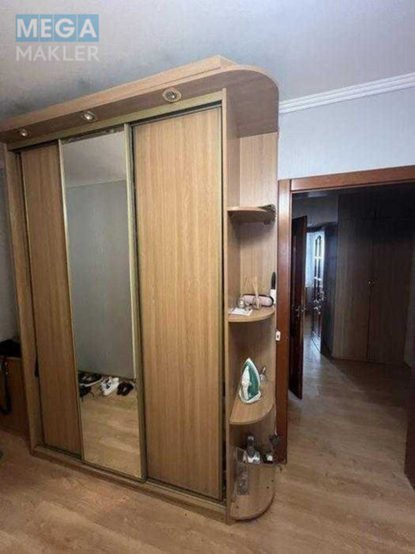 Продаж 3 кімнатної квартири (71/?/8,3), 11 пов. 16 пов. будинку, <a class="location-link" href="/kiev/" title="Недвижимость Київ">Київ</a>, <a class="location-link" href="/kiev/dneprovskij/" title="Недвижимость Дніпровський район">Дніпровський р-н</a>, Хорольська вул., 1 (изображение 6)