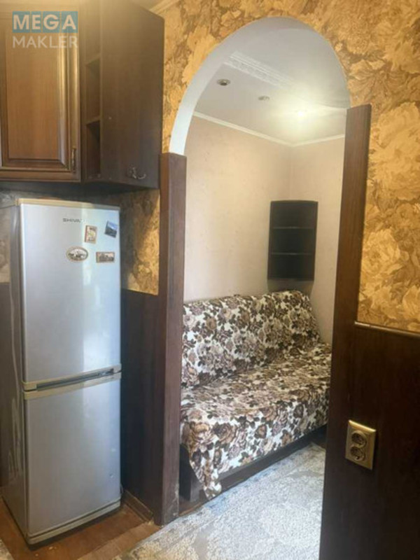 Продаж 1 кімнатної квартири (21,3/12/3,7), 4 пов. 9 пов. будинку, <a class="location-link" href="/kiev/" title="Недвижимость Київ">Київ</a>, <a class="location-link" href="/kiev/goloseevskij/" title="Недвижимость Голосіївський район">Голосіївський р-н</a>, Науки просп., 98 (изображение 4)