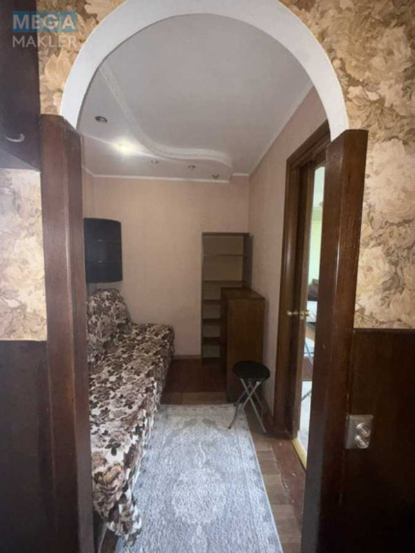 Продаж 1 кімнатної квартири (21,3/12/3,7), 4 пов. 9 пов. будинку, <a class="location-link" href="/kiev/" title="Недвижимость Київ">Київ</a>, <a class="location-link" href="/kiev/goloseevskij/" title="Недвижимость Голосіївський район">Голосіївський р-н</a>, Науки просп., 98 (изображение 5)