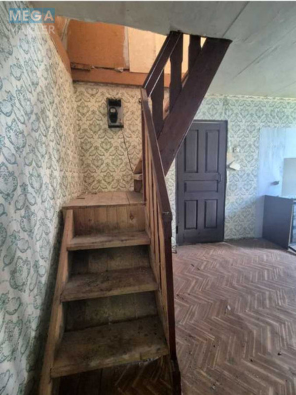 Продаж дома, 2&nbsp;поверху, 127&nbsp;кв.м, 4&nbsp;кімнати, ділянка 5&nbsp;соток, <a class="location-link" href="/kiev/" title="Недвижимость Київ">Київ</a>, <a class="location-link" href="/kiev/darnickij/" title="Недвижимость Дарницький район">Дарницький р-н</a>, Центральна вул. (изображение 9)