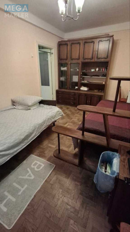 Продаж 1 кімнатної квартири (30/15/7), 2 пов. 5 пов. будинку, <a class="location-link" href="/kiev/" title="Недвижимость Київ">Київ</a>, <a class="location-link" href="/kiev/solomenskij/" title="Недвижимость Солом'янський район">Солом'янський р-н</a>, Генерала Воробйова вул., 4/1 (изображение 2)