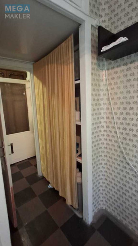Продаж 1 кімнатної квартири (30/15/7), 2 пов. 5 пов. будинку, <a class="location-link" href="/kiev/" title="Недвижимость Київ">Київ</a>, <a class="location-link" href="/kiev/solomenskij/" title="Недвижимость Солом'янський район">Солом'янський р-н</a>, Генерала Воробйова вул., 4/1 (изображение 6)