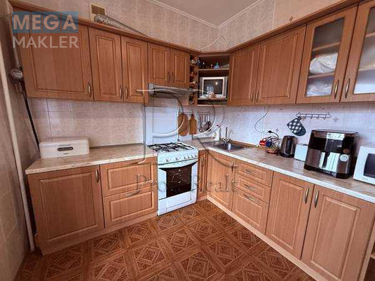 Продаж 2 кімнатної квартири (67/33/12), 2 пов. 5 пов. будинку, <a class="location-link" href="/brovary/" title="Недвижимость Бровари">Бровари</a>, Чорних Запорожців вулиця, 57 (изображение 8)