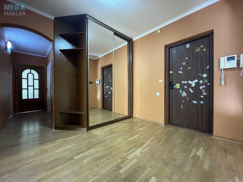 Продаж 2 кімнатної квартири (85/43/17), 16 пов. 16 пов. будинку, <a class="location-link" href="/kiev/" title="Недвижимость Київ">Київ</a>, <a class="location-link" href="/kiev/darnickij/" title="Недвижимость Дарницький район">Дарницький р-н</a>, Бориса Гмирі вул., 11 (изображение 14)