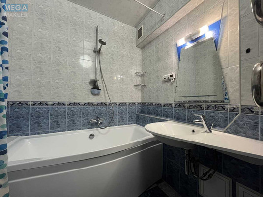 Продаж 2 кімнатної квартири (85/43/17), 16 пов. 16 пов. будинку, <a class="location-link" href="/kiev/" title="Недвижимость Київ">Київ</a>, <a class="location-link" href="/kiev/darnickij/" title="Недвижимость Дарницький район">Дарницький р-н</a>, Бориса Гмирі вул., 11 (изображение 16)