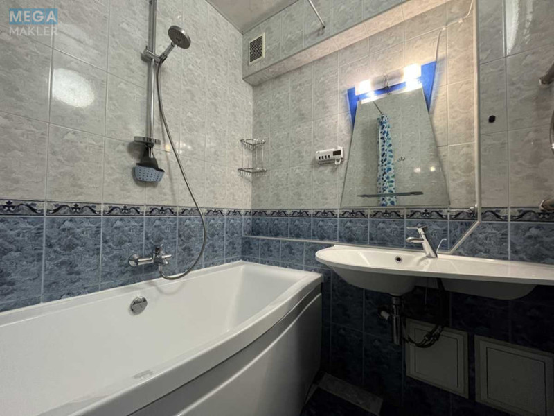 Продаж 2 кімнатної квартири (85/43/17), 16 пов. 16 пов. будинку, <a class="location-link" href="/kiev/" title="Недвижимость Київ">Київ</a>, <a class="location-link" href="/kiev/darnickij/" title="Недвижимость Дарницький район">Дарницький р-н</a>, Бориса Гмирі вул., 11 (изображение 17)