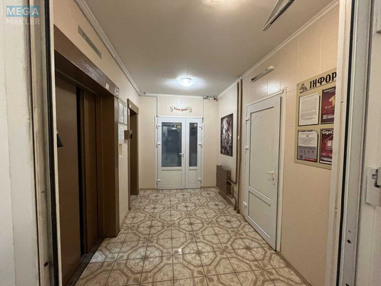 Продаж 2 кімнатної квартири (85/43/17), 16 пов. 16 пов. будинку, <a class="location-link" href="/kiev/" title="Недвижимость Київ">Київ</a>, <a class="location-link" href="/kiev/darnickij/" title="Недвижимость Дарницький район">Дарницький р-н</a>, Бориса Гмирі вул., 11 (изображение 19)