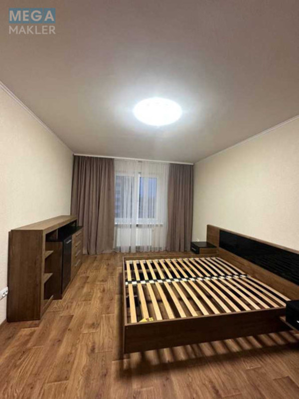 Новобудова, 25 поверхів, <a class="location-link" href="/kiev/" title="Недвижимость Київ">Київ</a>, <a class="location-link" href="/kiev/obolonskij/" title="Недвижимость Оболонський район">Оболонський р-н</a>, Дружбы Народов пл. (изображение 11)