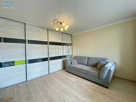 Продаж 2 кімнатної квартири (56,2/32/8,2), 11 пов. 12 пов. будинку, <a class="location-link" href="/kiev/" title="Недвижимость Київ">Київ</a>, <a class="location-link" href="/kiev/goloseevskij/" title="Недвижимость Голосіївський район">Голосіївський р-н</a>, Владимира Антоновича ул., 102 (изображение 6)