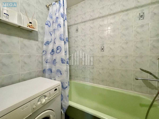 Продаж 2 кімнатної квартири (56,2/32/8,2), 11 пов. 12 пов. будинку, <a class="location-link" href="/kiev/" title="Недвижимость Київ">Київ</a>, <a class="location-link" href="/kiev/goloseevskij/" title="Недвижимость Голосіївський район">Голосіївський р-н</a>, Владимира Антоновича ул., 102 (изображение 16)