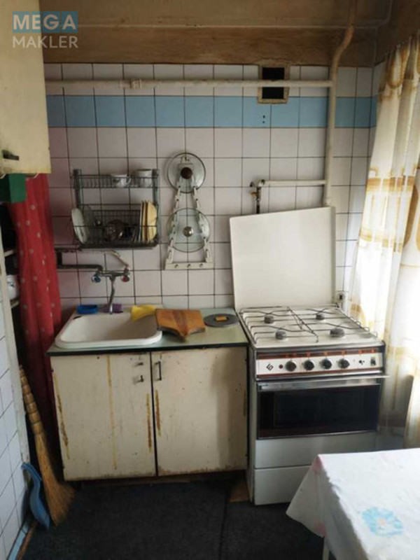 Оренда 2 кімнатної квартири, <a class="location-link" href="/kiev/" title="Недвижимость Київ">Київ</a>, <a class="location-link" href="/kiev/dneprovskij/" title="Недвижимость Дніпровський район">Дніпровський р-н</a>, Русанівський бульв., 3 (изображение 8)