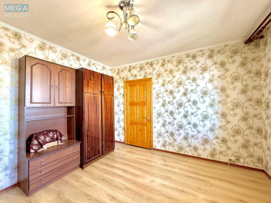 Продаж 3 кімнатної квартири (84/44/9), 16 пов. 16 пов. будинку, <a class="location-link" href="/kiev/" title="Недвижимость Київ">Київ</a>, <a class="location-link" href="/kiev/desnyanskij/" title="Недвижимость Деснянський район">Деснянський р-н</a>, Николая Закревского ул., 35 (изображение 5)