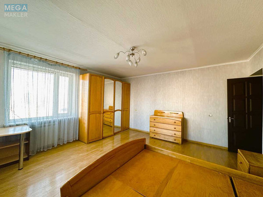 Продаж 3 кімнатної квартири (72/30/9), 15 пов. 18 пов. будинку, <a class="location-link" href="/kiev/" title="Недвижимость Київ">Київ</a>, <a class="location-link" href="/kiev/darnickij/" title="Недвижимость Дарницький район">Дарницький р-н</a>, Петра Григоренка просп., 38 (изображение 3)