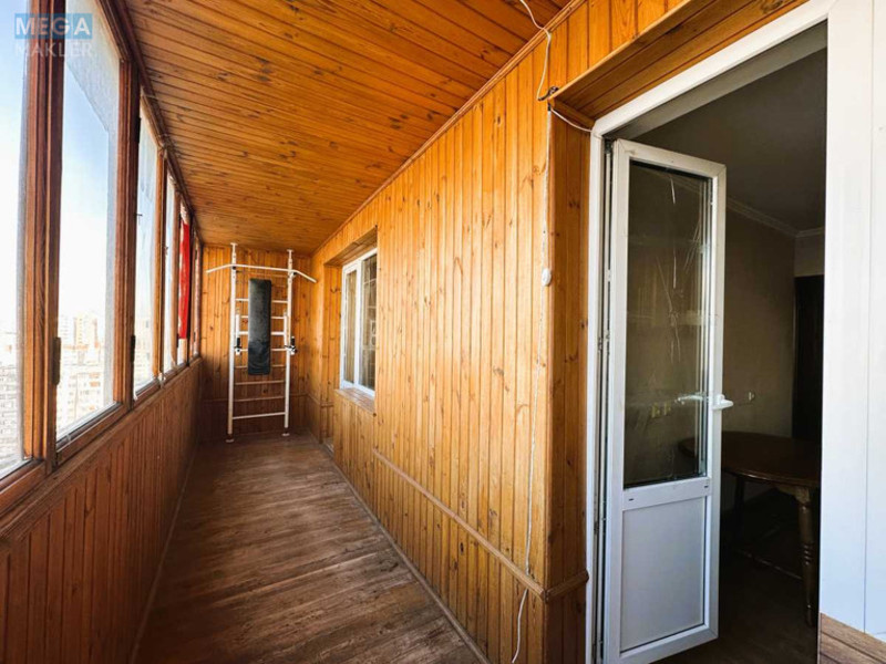 Продаж 3 кімнатної квартири (72/30/9), 15 пов. 18 пов. будинку, <a class="location-link" href="/kiev/" title="Недвижимость Київ">Київ</a>, <a class="location-link" href="/kiev/darnickij/" title="Недвижимость Дарницький район">Дарницький р-н</a>, Петра Григоренка просп., 38 (изображение 10)