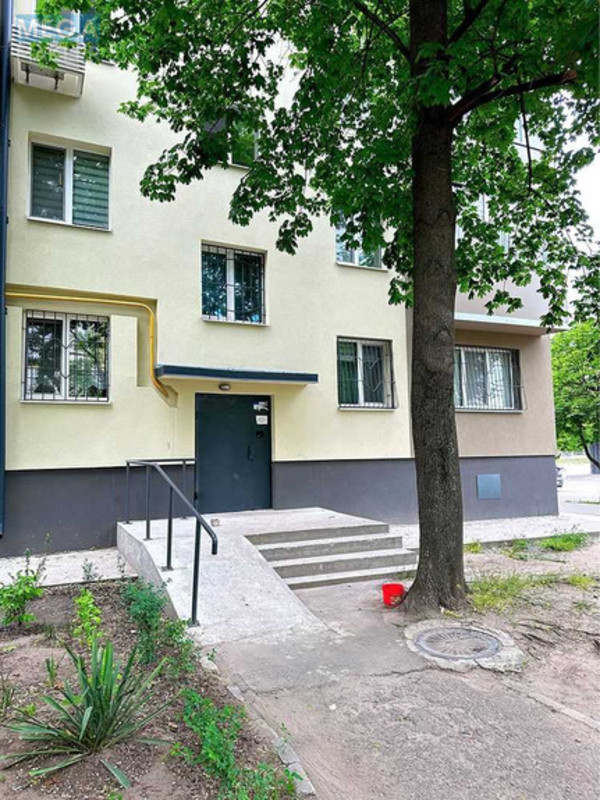 Продаж 1 кімнатної квартири (33/18/6), 3 пов. 5 пов. будинку, <a class="location-link" href="/dnepropetrovsk/" title="Недвижимость Дніпра">Дніпро</a>, Косиора, 1 (изображение 6)