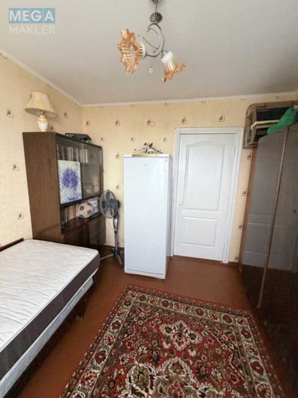 Продаж 4 кімнатної квартири (79,8/52,5/7,4), 4 пов. 4 пов. будинку, <a class="location-link" href="/cibli/" title="Недвижимость Циблі">Циблі</a>, Набережна, 10 (изображение 11)
