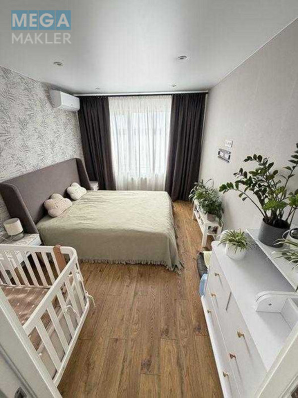 Продаж 2 кімнатної квартири (77/?/10), 9 пов. 27 пов. будинку, <a class="location-link" href="/kiev/" title="Недвижимость Київ">Київ</a>, <a class="location-link" href="/kiev/darnickij/" title="Недвижимость Дарницький район">Дарницький р-н</a>, Вишняківська вул., 4 (изображение 3)