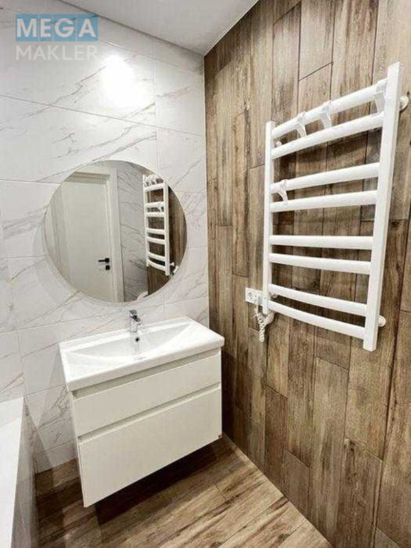 Продаж 2 кімнатної квартири (77/?/10), 9 пов. 27 пов. будинку, <a class="location-link" href="/kiev/" title="Недвижимость Київ">Київ</a>, <a class="location-link" href="/kiev/darnickij/" title="Недвижимость Дарницький район">Дарницький р-н</a>, Вишняківська вул., 4 (изображение 8)