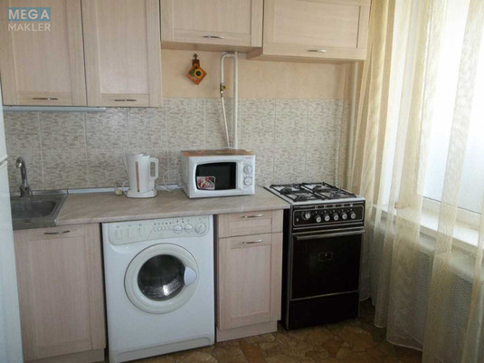 Оренда 1 кімнатної квартири, <a class="location-link" href="/kiev/" title="Недвижимость Київ">Київ</a>, <a class="location-link" href="/kiev/dneprovskij/" title="Недвижимость Дніпровський район">Дніпровський р-н</a>, Андрія Малишка вул. (изображение 5)