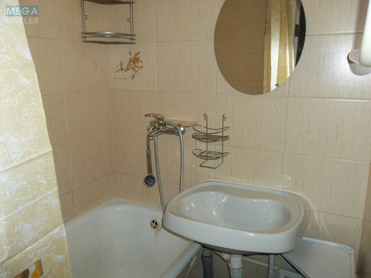 Оренда 1 кімнатної квартири, <a class="location-link" href="/kiev/" title="Недвижимость Київ">Київ</a>, <a class="location-link" href="/kiev/dneprovskij/" title="Недвижимость Дніпровський район">Дніпровський р-н</a>, Андрія Малишка вул. (изображение 9)