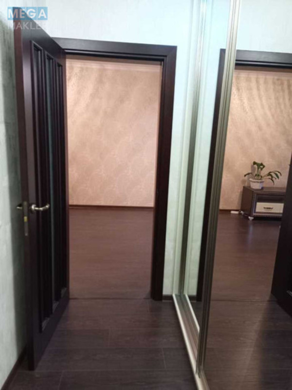 Оренда 1 кімнатної квартири, <a class="location-link" href="/kiev/" title="Недвижимость Київ">Київ</a>, <a class="location-link" href="/kiev/darnickij/" title="Недвижимость Дарницький район">Дарницький р-н</a>, Урловская ул., 30 (изображение 14)