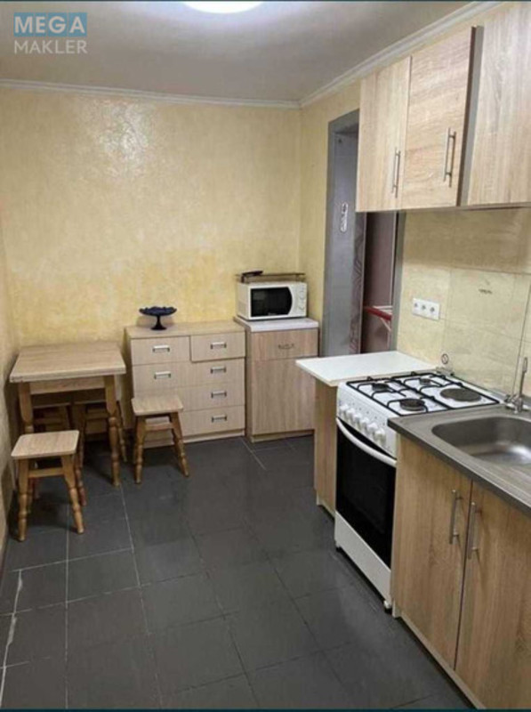 Оренда 1 кімнатної квартири, <a class="location-link" href="/odessa/" title="Недвижимость Одеса">Одеса</a>, <a class="location-link" href="/odessa/primorskij/" title="Недвижимость Приморський район">Приморський р-н</a>, Базарная, 1 (изображение 2)