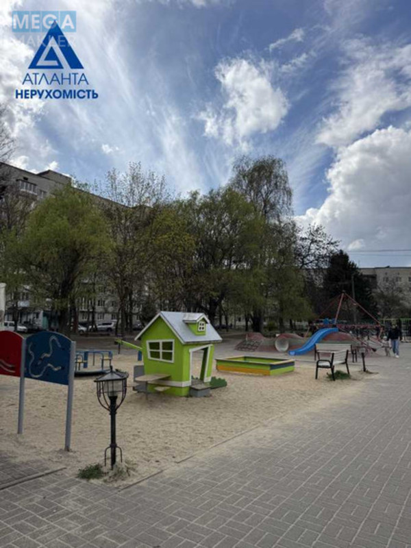 Продаж 3 кімнатної квартири (63,3/39/8,3), 5 пов. 5 пов. будинку, <a class="location-link" href="/lutsk/" title="Недвижимость Луцьк">Луцьк</a>, Молоді (изображение 23)
