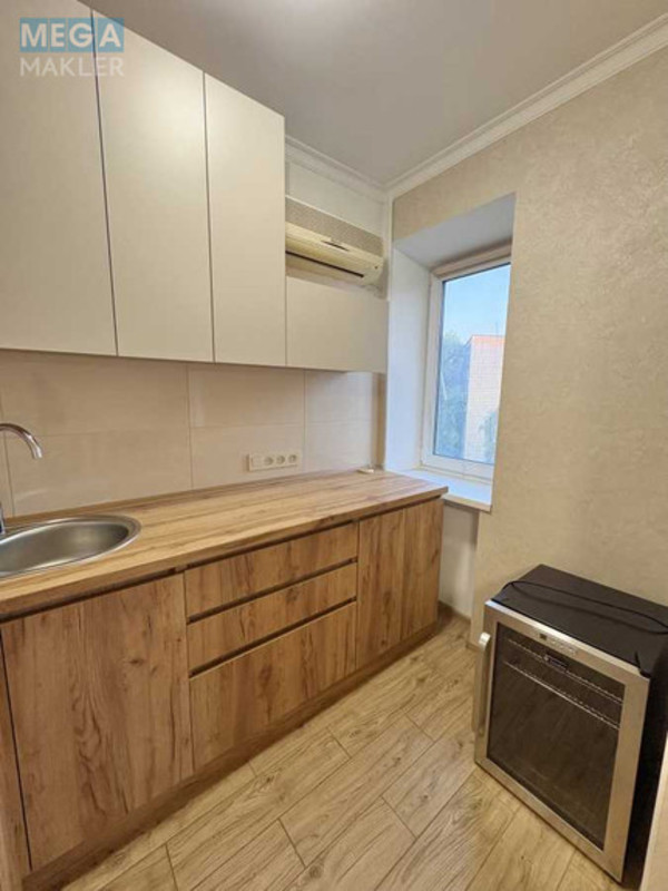 Оренда 1 кімнатної квартири, <a class="location-link" href="/kiev/" title="Недвижимость Київ">Київ</a>, <a class="location-link" href="/kiev/goloseevskij/" title="Недвижимость Голосіївський район">Голосіївський р-н</a>, Науки просп., 17/15 (изображение 8)