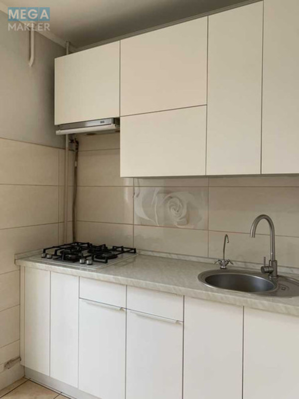 Продаж 1 кімнатної квартири (44,8/24/6,7), 8 пов. 9 пов. будинку, <a class="location-link" href="/kiev/" title="Недвижимость Київ">Київ</a>, <a class="location-link" href="/kiev/darnickij/" title="Недвижимость Дарницький район">Дарницький р-н</a>, Вереснева вул., 12а (изображение 9)