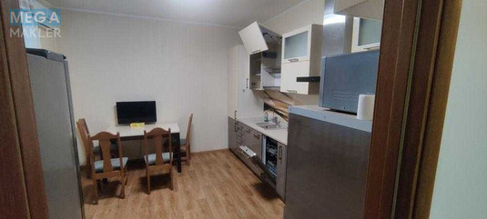 Продаж 2 кімнатної квартири (71,5/?/14,4), 5 пов. 5 пов. будинку, <a class="location-link" href="/kiev/" title="Недвижимость Київ">Київ</a>, <a class="location-link" href="/kiev/dneprovskij/" title="Недвижимость Дніпровський район">Дніпровський р-н</a>, Краківська вул., 7 (изображение 2)